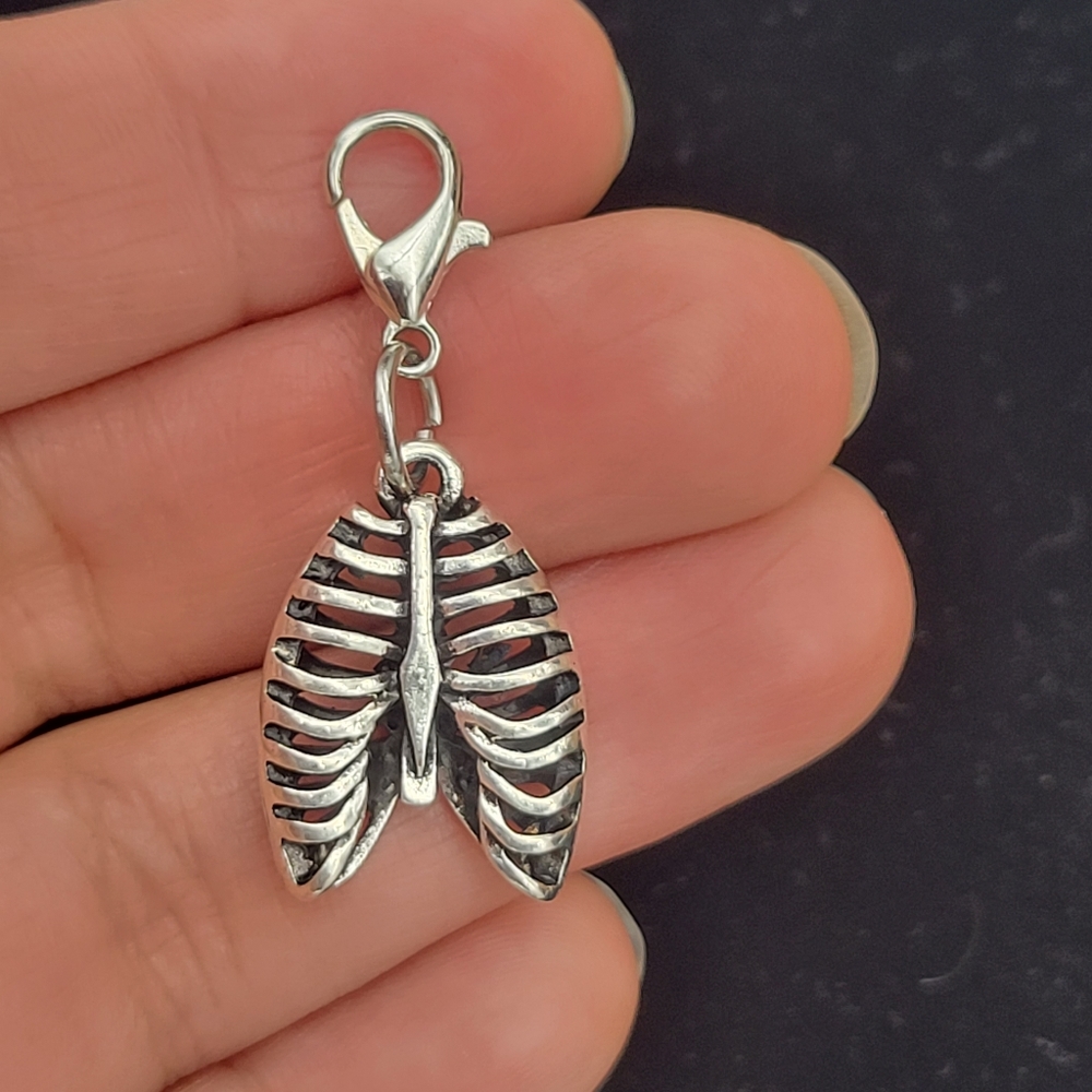 Anatomical ribs lungs charms planner zipper clipon journal bracelet charms